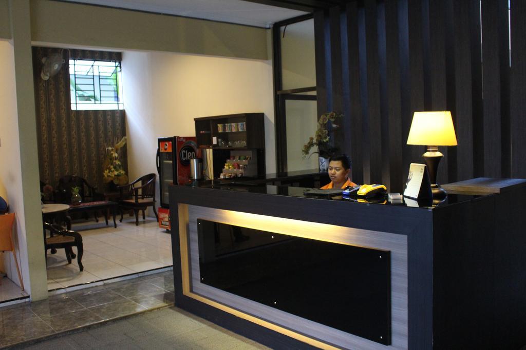 Penginapan Asiera Banyuwangi  Exterior photo